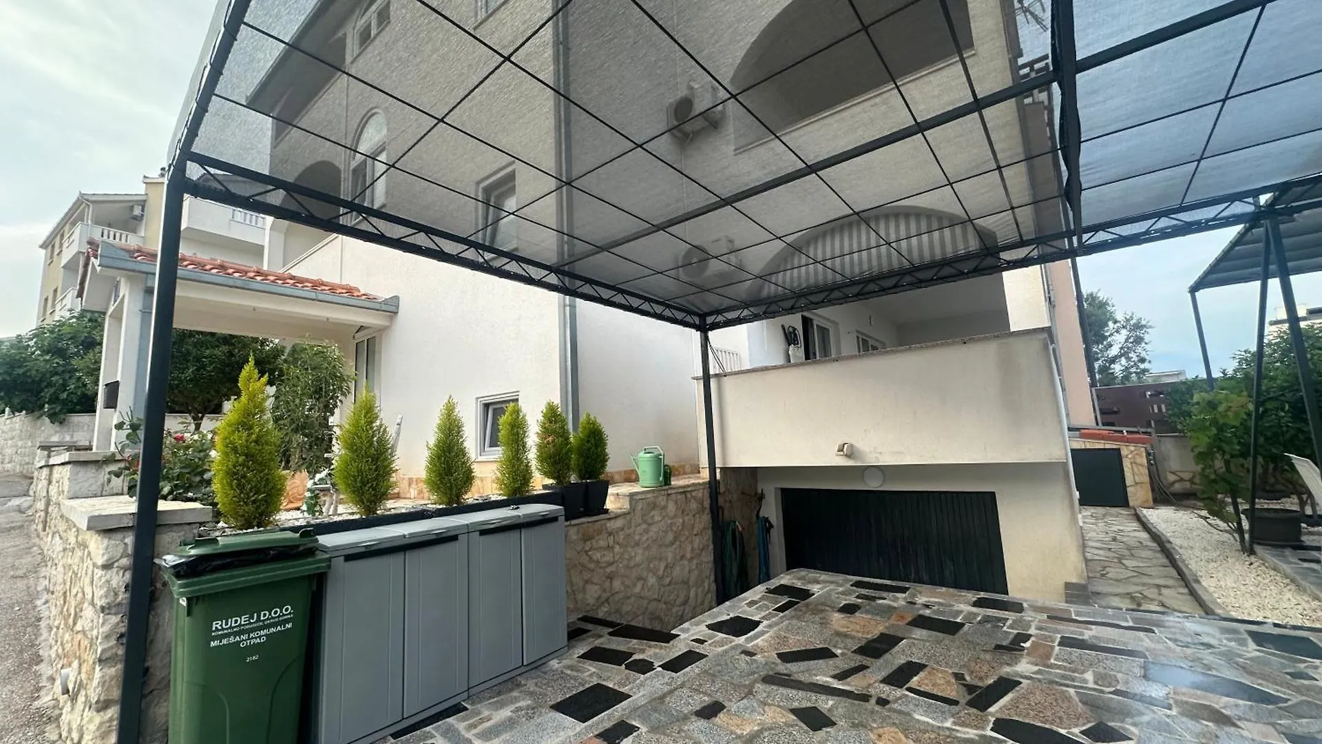 Apartment Apartmani Lm Trogir