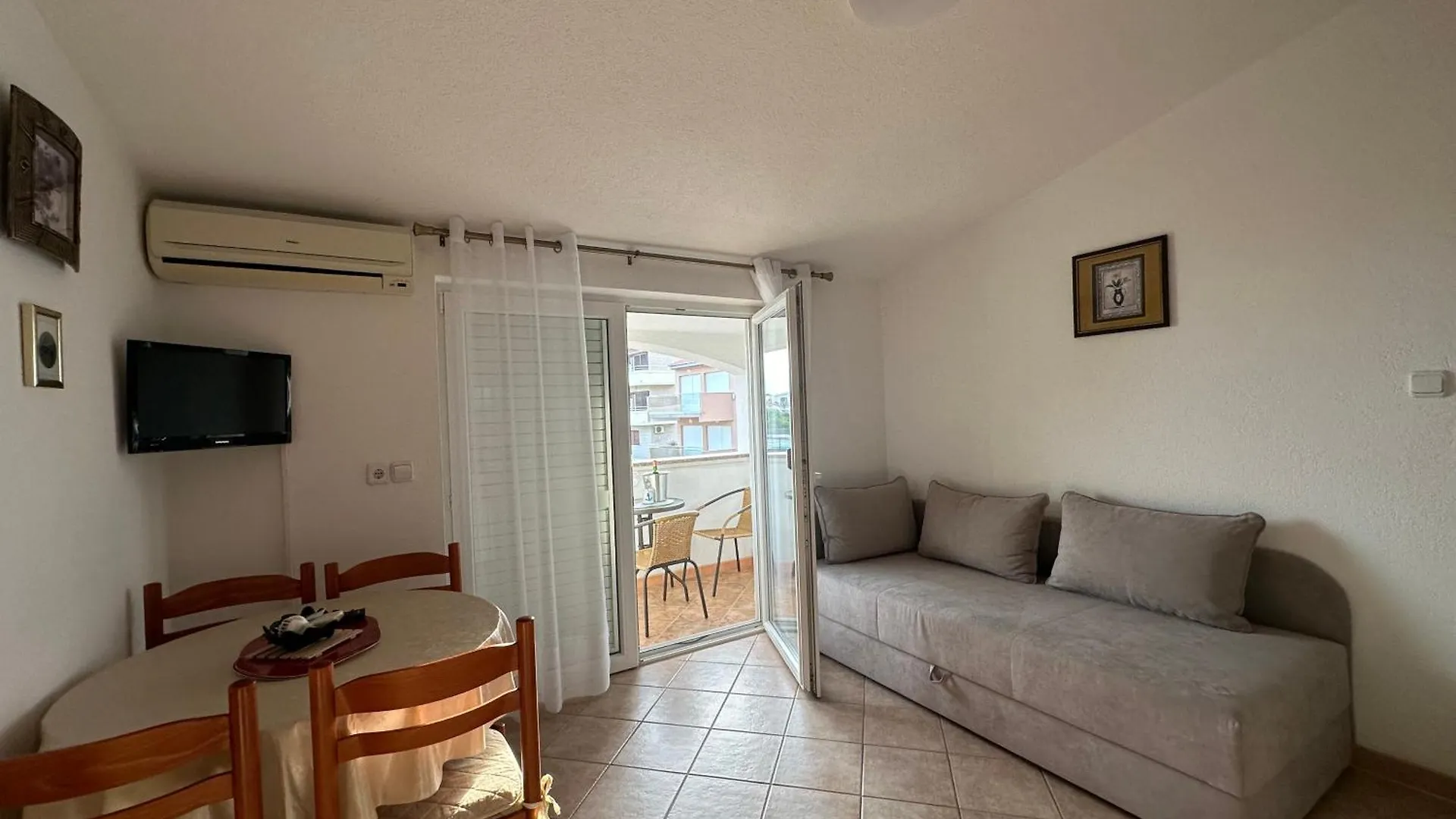 Apartment Apartmani Lm Trogir