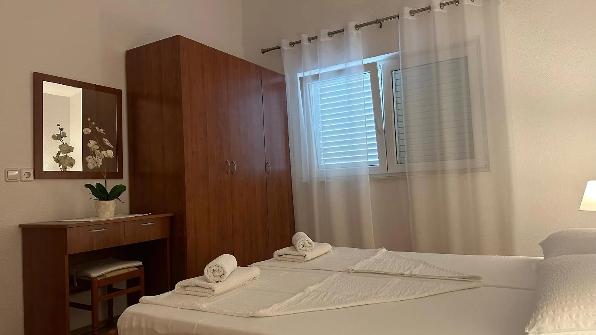 Apartmani Lm Trogir 0*,