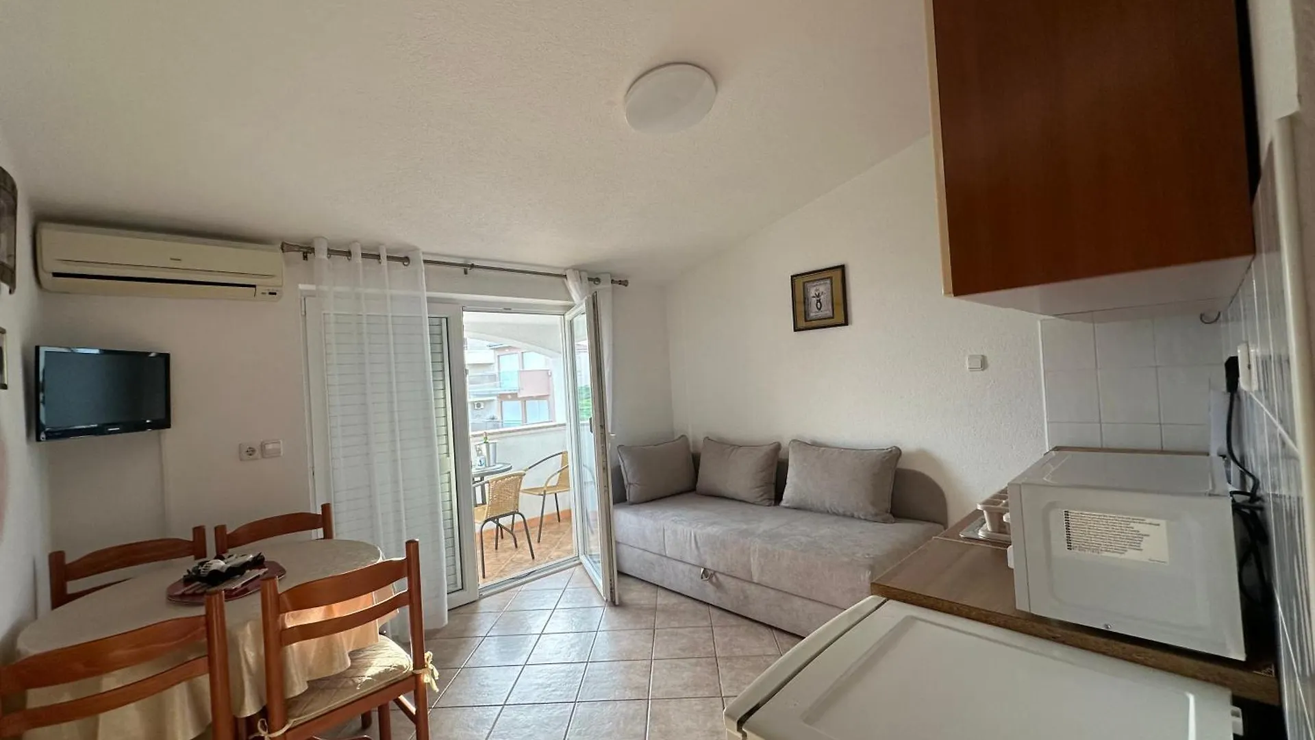 Apartmani Lm Trogir Croatia